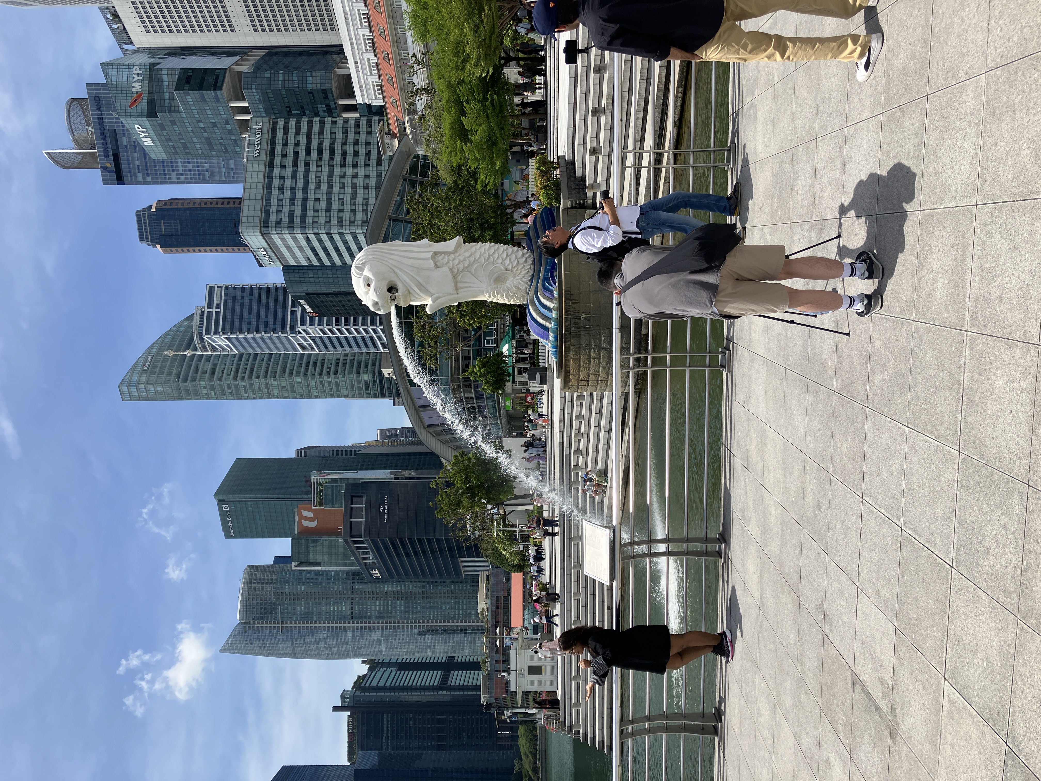 シンガポールといえばマーライオン.